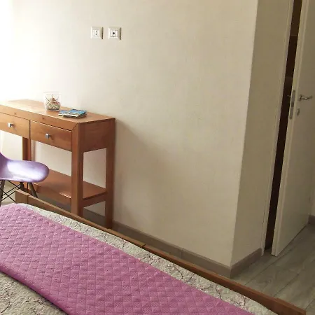 Leolu بيت ضيافة ألغيرو